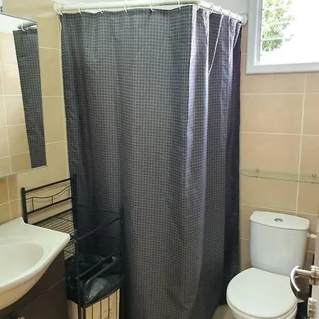 דירה מקסימה ונוחה במרכז העיר קרוב להכל Apartment Bat Yam Exterior photo